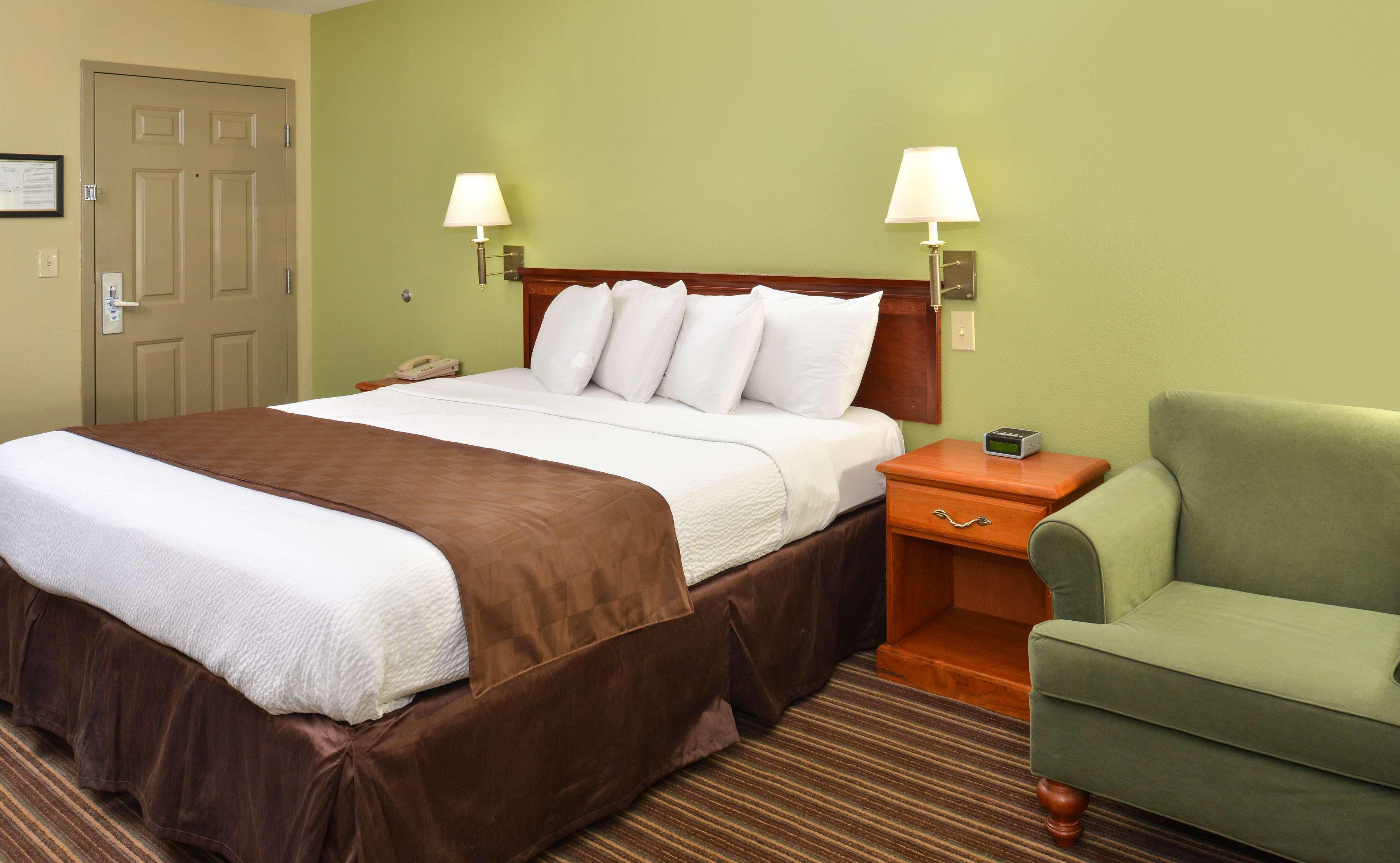 Americas Best Value Inn And Suites Little Rock Exteriör bild