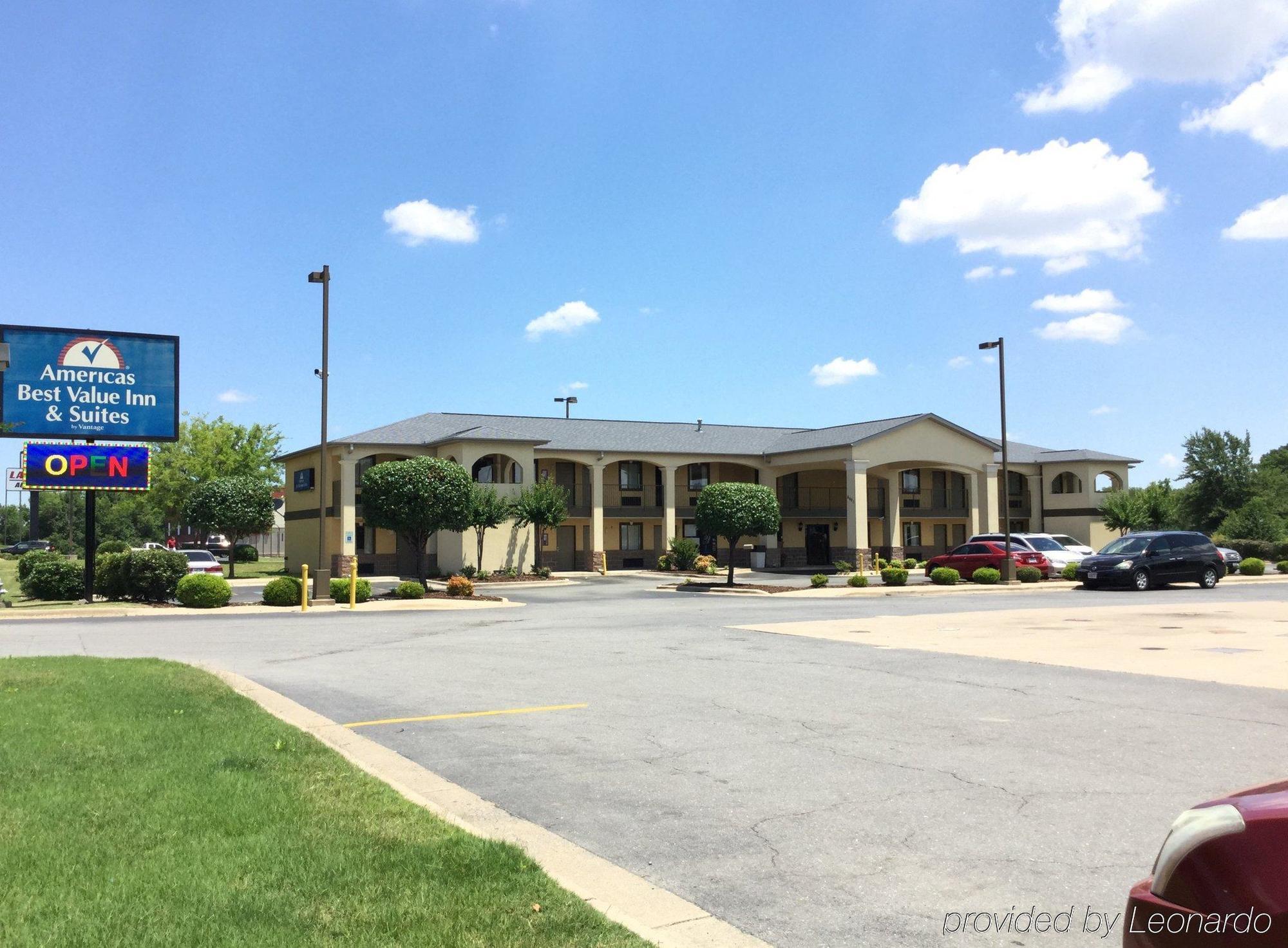 Americas Best Value Inn And Suites Little Rock Exteriör bild